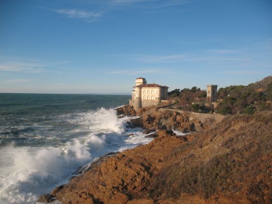 La costa del Castello del Boccale foto